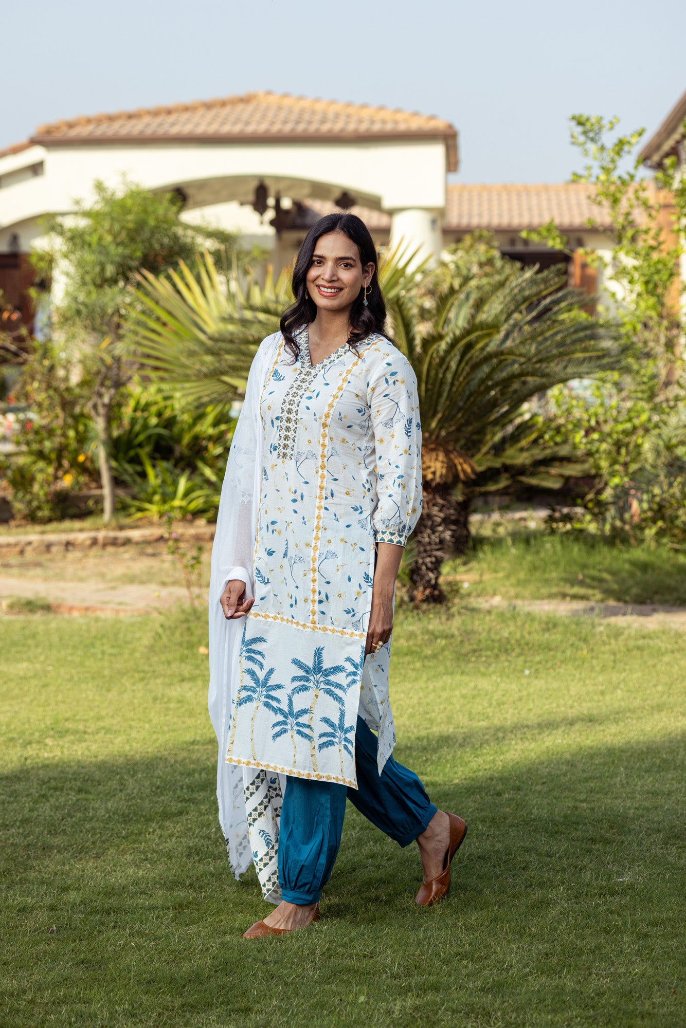 Blue Tropical Print Kurta Set