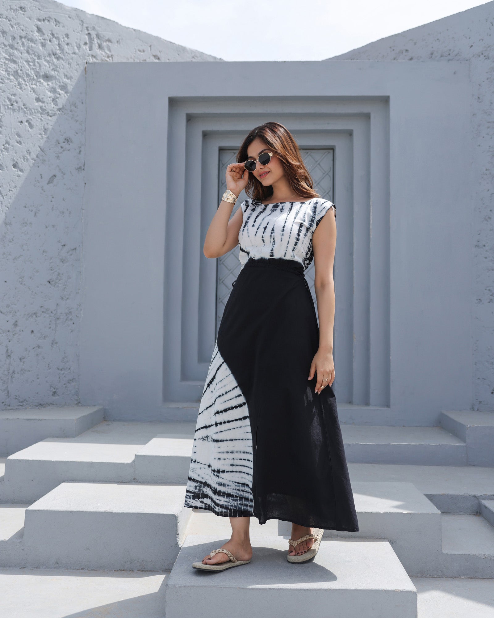 Monochrome Tie-Dye Panel Maxi Dress