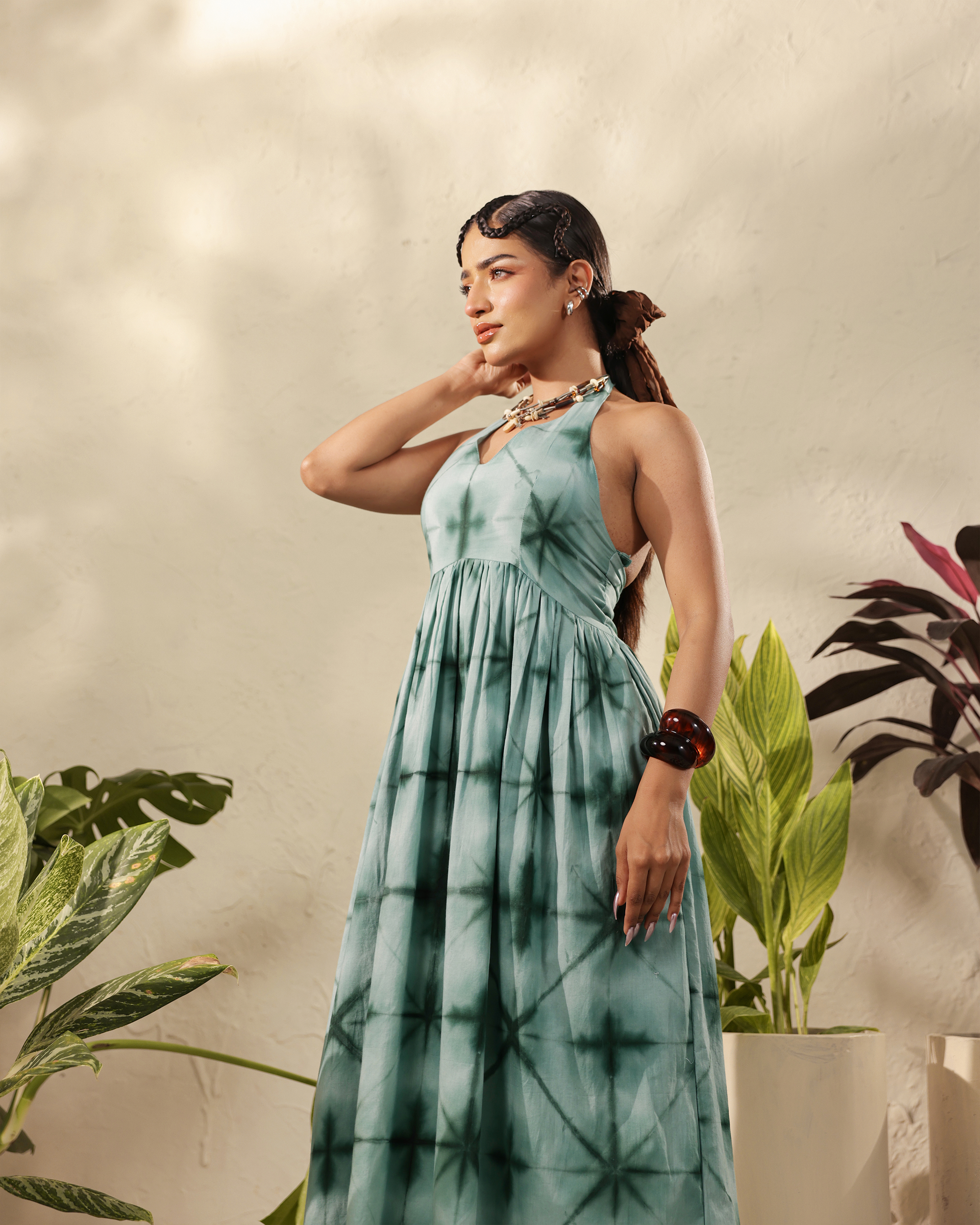 Sleeveless Tie-Dye Maxi Dress with Gathered Waist