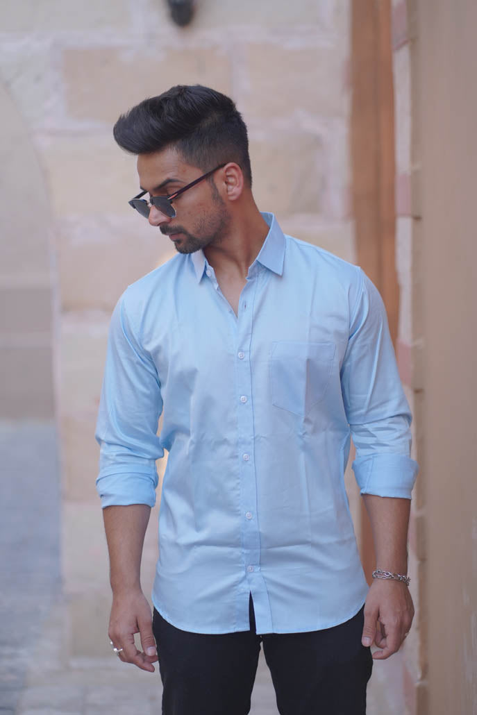 Men Solid Causal Light Blue Shirt