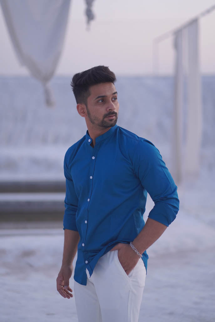 Men Solid Blue with Mandarin Collar