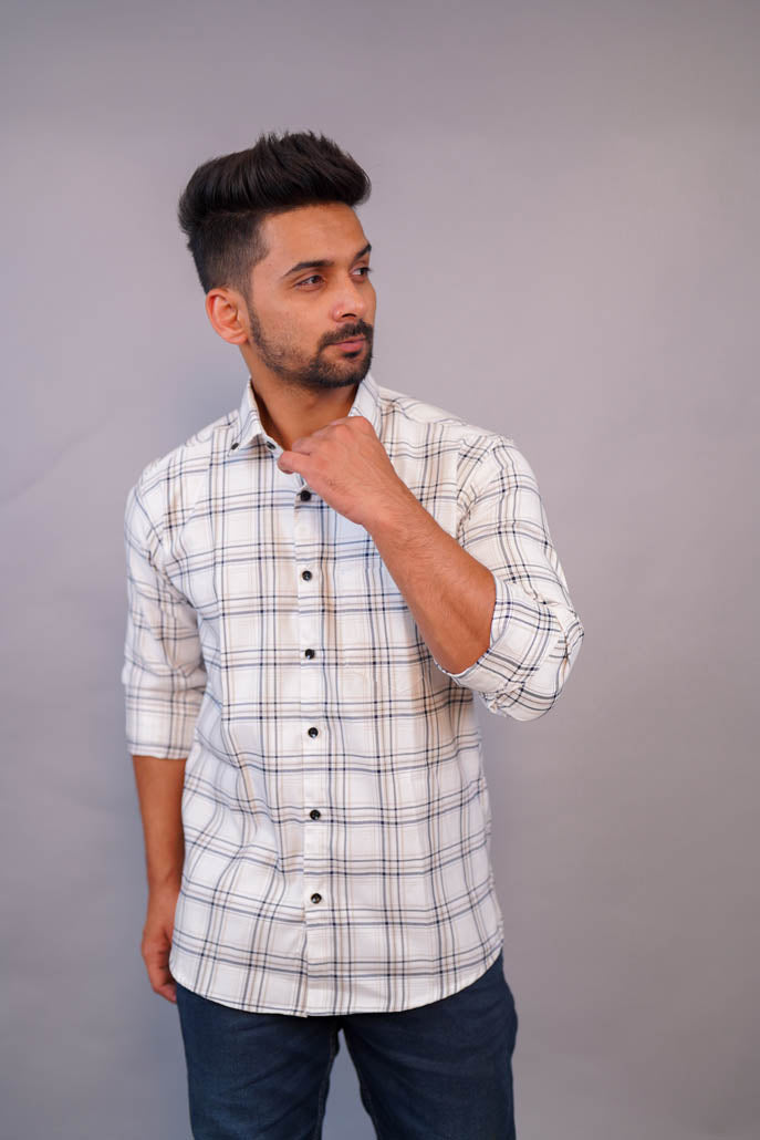 Men off White Small Checks Shirt