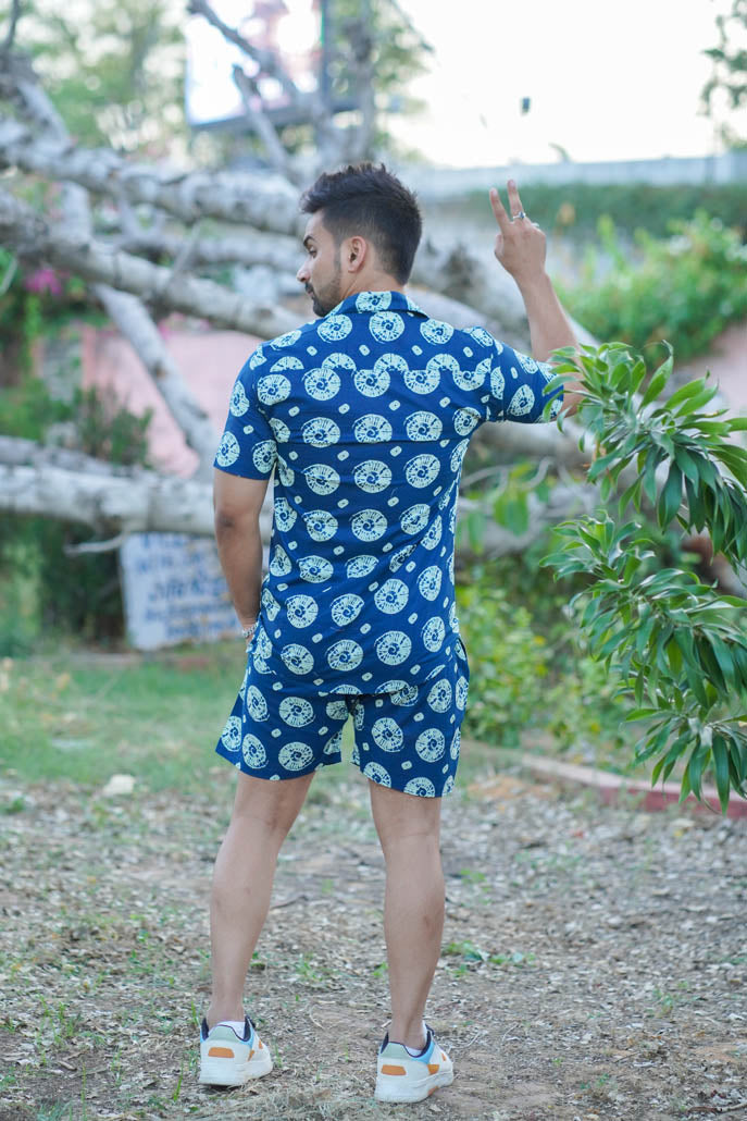 Men Printed Shell Co Ords Set